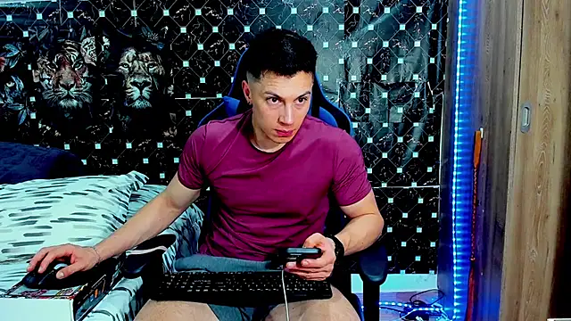 javiersexymann online show from 14, 7, 2026