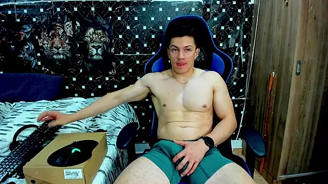 javiersexymann online show from 31, 7, 2026
