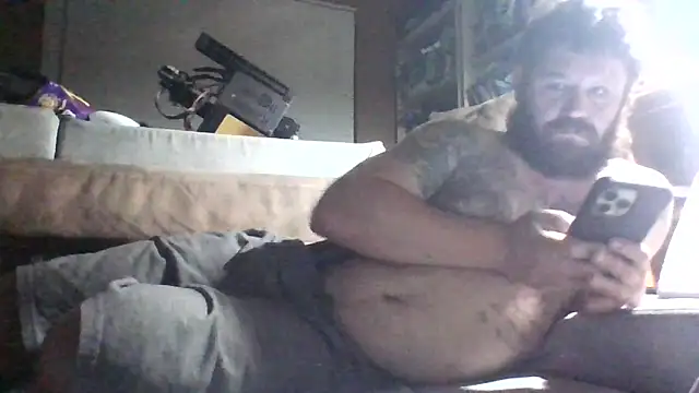 Littlesaber6996 online show from 30, 4, 2026