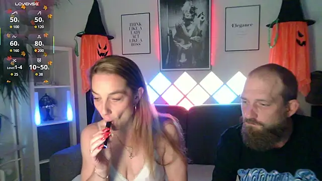 XBellaXundXUweX online show from 15, 10, 2025