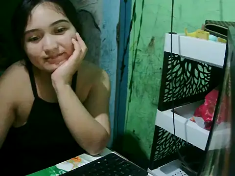 Snapshot of daros453 chatting on 3, 12, 2025 daros453 online show from 3, 12, 2025