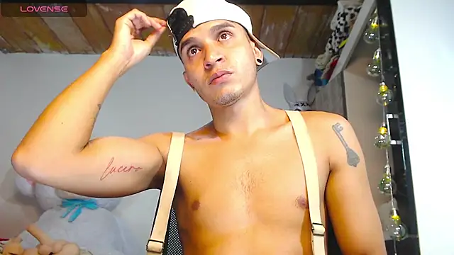 Angel latinboy online show from 23, 4, 2026