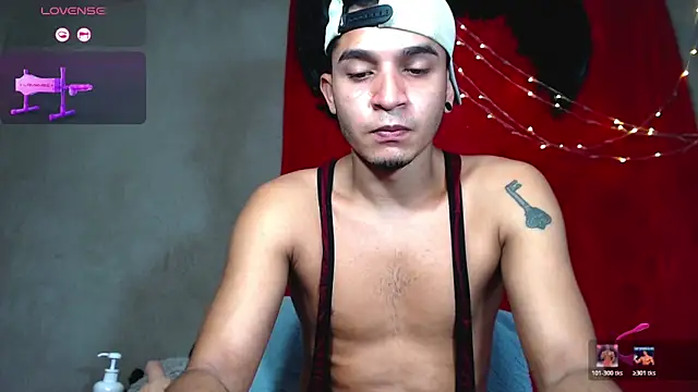 Snapshot of Angel_latinboy chatting on 25, 5, 2026 Angel latinboy online show from 25, 5, 2026
