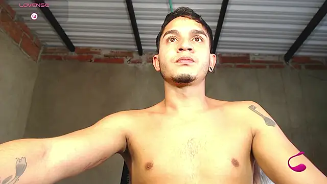 Snapshot of Angel_latinboy chatting on 11, 6, 2026 Angel latinboy online show from 11, 6, 2026