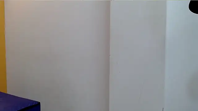 skinnyverus18 online show from 15, 4, 2026