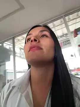 MacaW09 online show from 23, 2, 2026