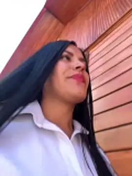 MacaW09 online show from 27, 2, 2026