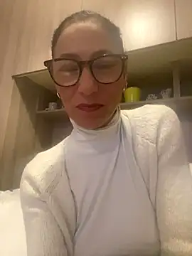 Snapshot of eddivad6974 chatting on 5, 1, 2026 eddivad6974 online show from 5, 1, 2026