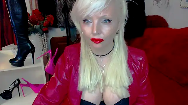 Snapshot of FURclubFETISH chatting on 8, 12, 2024 FURclubFETISH online show from 8, 12, 2024