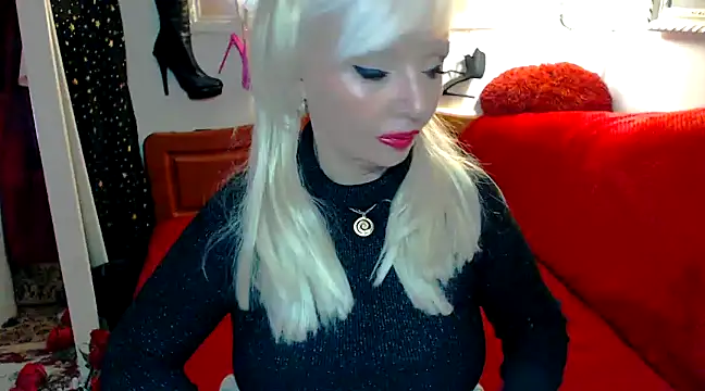 Snapshot of FURclubFETISH chatting on 11, 2, 2025 FURclubFETISH online show from 11, 2, 2025