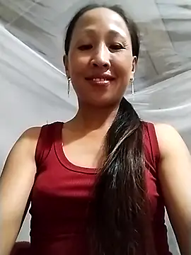 Snapshot of cute_love00 chatting on 11, 9, 2025 cute love00 online show from 11, 9, 2025