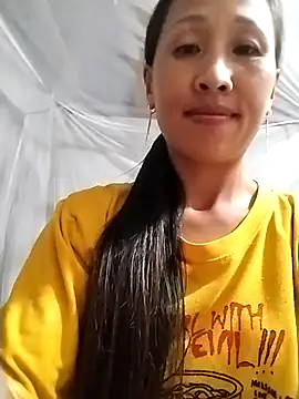 Snapshot of cute_love00 chatting on 14, 9, 2025 cute love00 online show from 14, 9, 2025