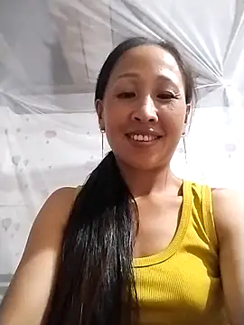 Snapshot of cute_love00 chatting on 23, 9, 2025 cute love00 online show from 23, 9, 2025