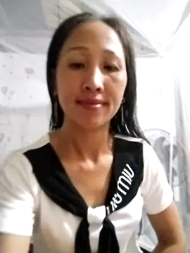 Snapshot of cute_love00 chatting on 28, 9, 2025 cute love00 online show from 28, 9, 2025