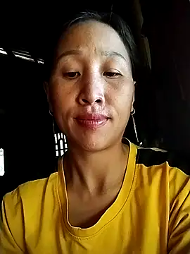 Snapshot of cute_love00 chatting on 7, 11, 2025 cute love00 online show from 7, 11, 2025