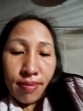 Snapshot of cute_love00 chatting on 7, 11, 2025 cute love00 online show from 7, 11, 2025