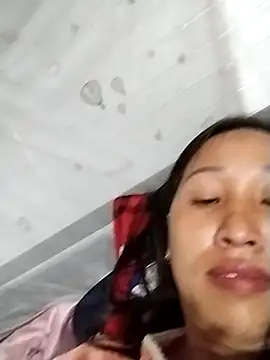 cute love00 online show from 19, 2, 2026