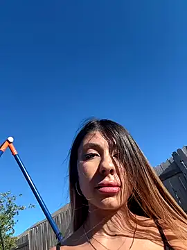 bbgurlnickii online show from 11, 11, 2025