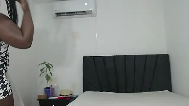 DaiishaWolf online show from 19, 9, 2025