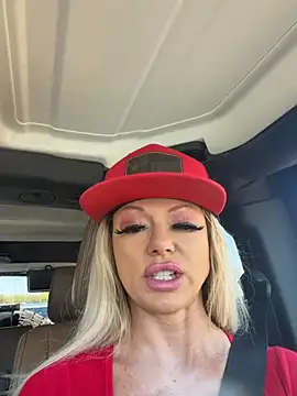 chanelstjames online show from 30, 6, 2026