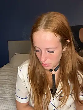 Snapshot of Poppy_frankie chatting on 12, 9, 2025 Poppy frankie online show from 12, 9, 2025