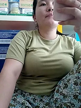 Snapshot of _Babyrose_ chatting on 24, 9, 2025 Babyrose online show from 24, 9, 2025