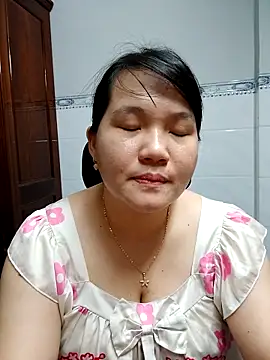 Snapshot of _Babyrose_ chatting on 24, 9, 2025 Babyrose online show from 24, 9, 2025