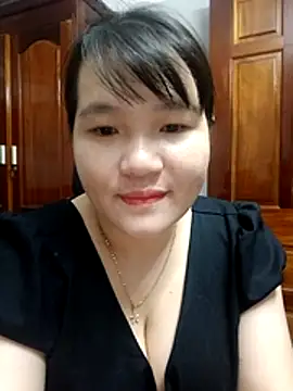 Snapshot of _Babyrose_ chatting on 15, 10, 2025 Babyrose online show from 15, 10, 2025