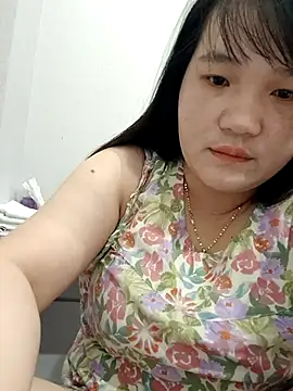 Snapshot of _Babyrose_ chatting on 11, 11, 2025 Babyrose online show from 11, 11, 2025