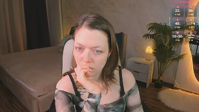 Lunar Lily online show from 22, 9, 2025