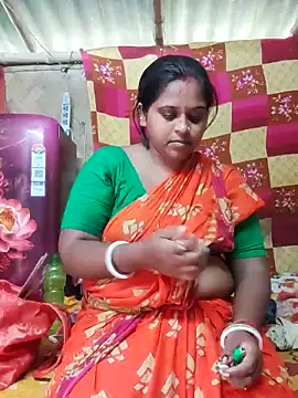 Hot-Show2 online show from 18, 9, 2025