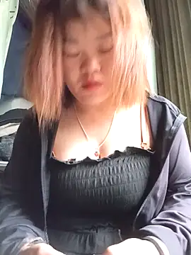 sukabae00 online show from 27, 4, 2026