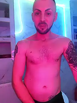 papichulo0099 online show from 14, 1, 2026