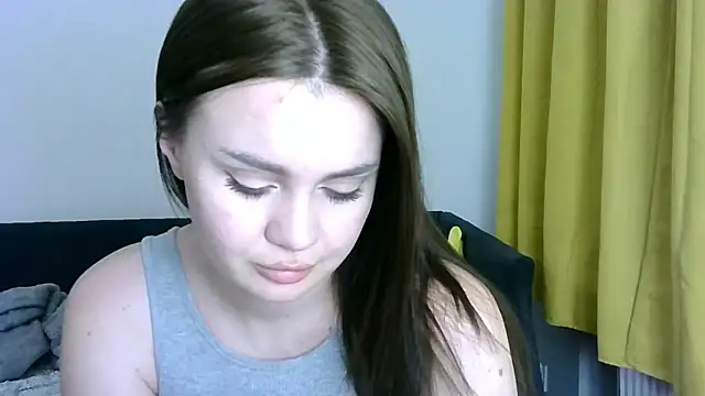 Bonny Candy online show from 21, 12, 2025