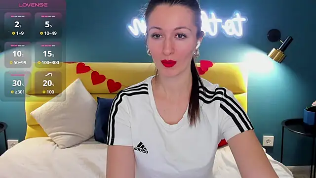 Joan Nelson online show from 16, 2, 2026