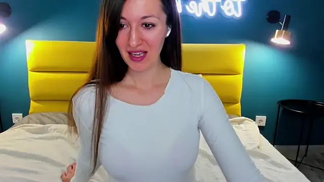 Joan Nelson online show from 27, 4, 2026