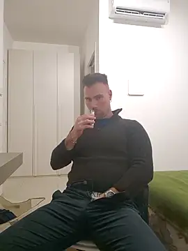 Snapshot of mrlyuis chatting on 2, 12, 2025 mrlyuis online show from 2, 12, 2025