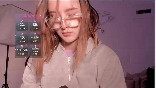 kristal joi dl online show from 26, 9, 2025