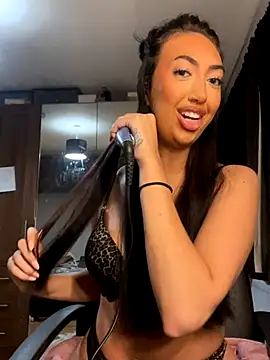 Snapshot of Miss_lunaxx chatting on 27, 11, 2025 Miss lunaxx online show from 27, 11, 2025