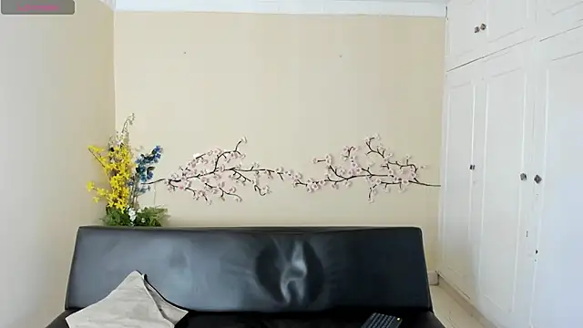 zarek lux online show from 28, 6, 2026