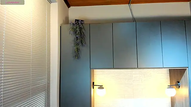 AustinJones  online show from 2, 11, 2025