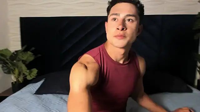 AustinJones  online show from 9, 11, 2025