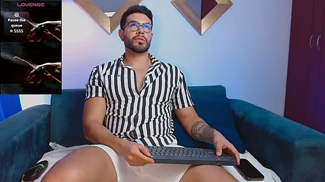 ZarekFox online show from 15, 10, 2025