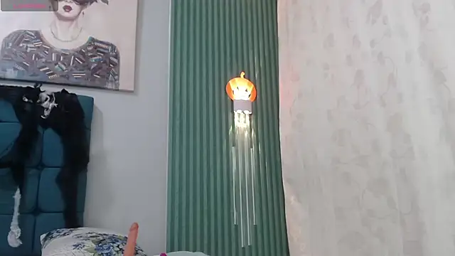 Dianita bitch online show from 8, 10, 2025