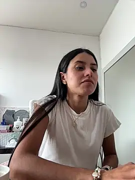 Snapshot of Victoria_alson chatting on 29, 7, 2026 Victoria alson online show from 29, 7, 2026