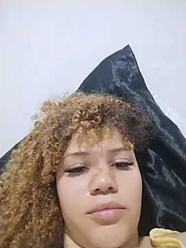 SirenRouge 69 online show from 25, 4, 2026