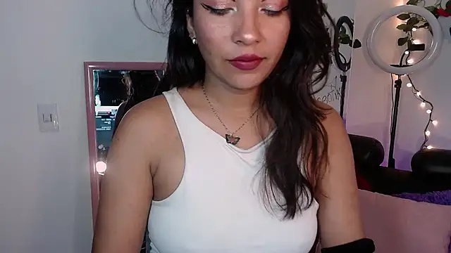 Snapshot of Dakota_ro chatting on 11, 11, 2025 Dakota ro online show from 11, 11, 2025