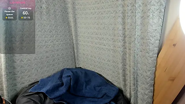 MiaLores online show from 23, 10, 2025