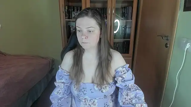 MiaLores online show from 2, 5, 2026