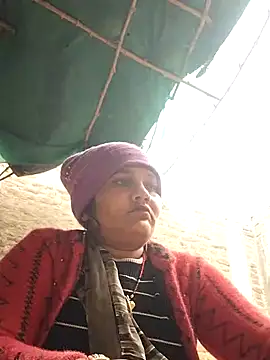 Snapshot of Rakhi_j chatting on 22, 12, 2025 Rakhi j online show from 22, 12, 2025